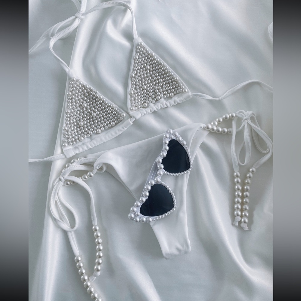Pearl swimsuit